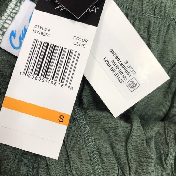 California Waves Juniors' Cover-Up Shorts - Picture 5 of 6